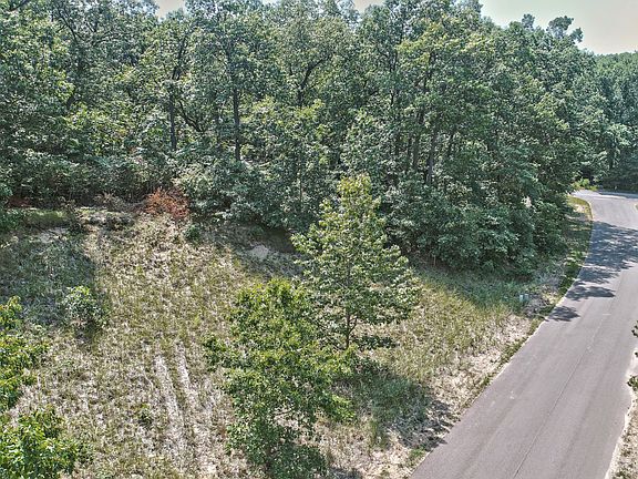 3rd image of 51315 E Arnold Dr