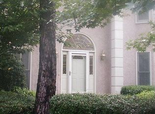200 Chateau Ln, Peachtree City, GA 30269