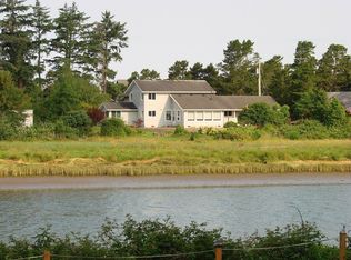 545 15th Ave, Seaside, OR