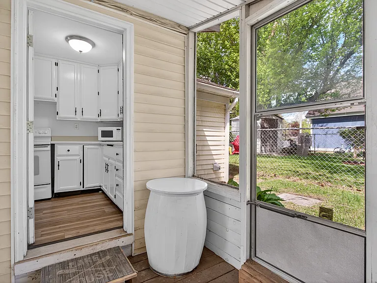 2759 Almeda Ct — Photo 43