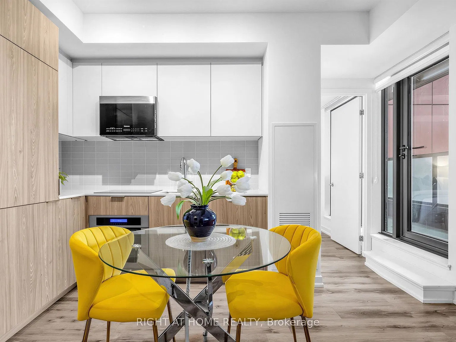 2 bed, $2,150 — Photo 4