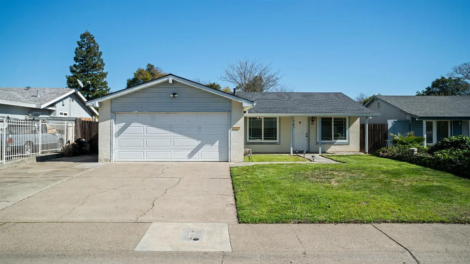 7715 Telfer Way photo 1