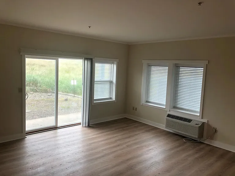 1307 Ocean Shores Blvd #N14 — Photo 15
