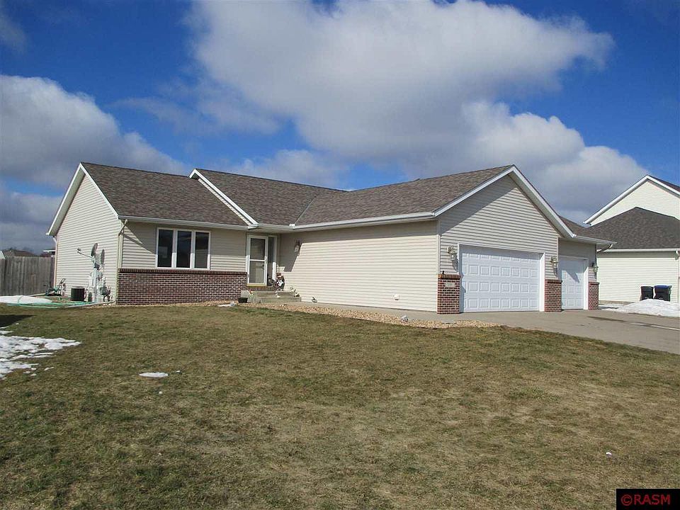 1st image of 108 Bay Hill Ct