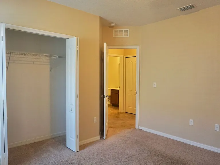1445 Wallace Manor Pass — Photo 17