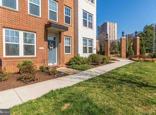 111 Decoverly Dr, Gaithersburg, MD 20878