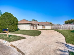 10307 Sagecanyon Dr, Houston, TX 77089