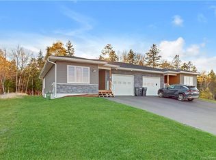 18 Elmwood Dr, Hampton, NB E5N0P9