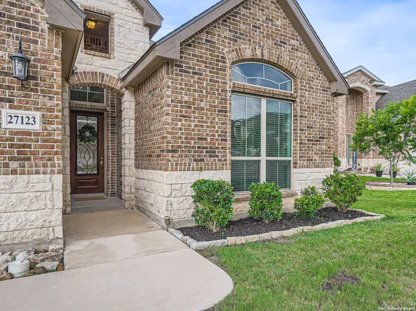 27123 Brook Bnd, Boerne, TX 78015