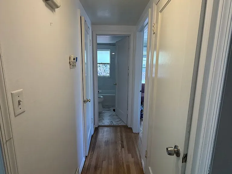 130 W Westwood Ave — Photo 15