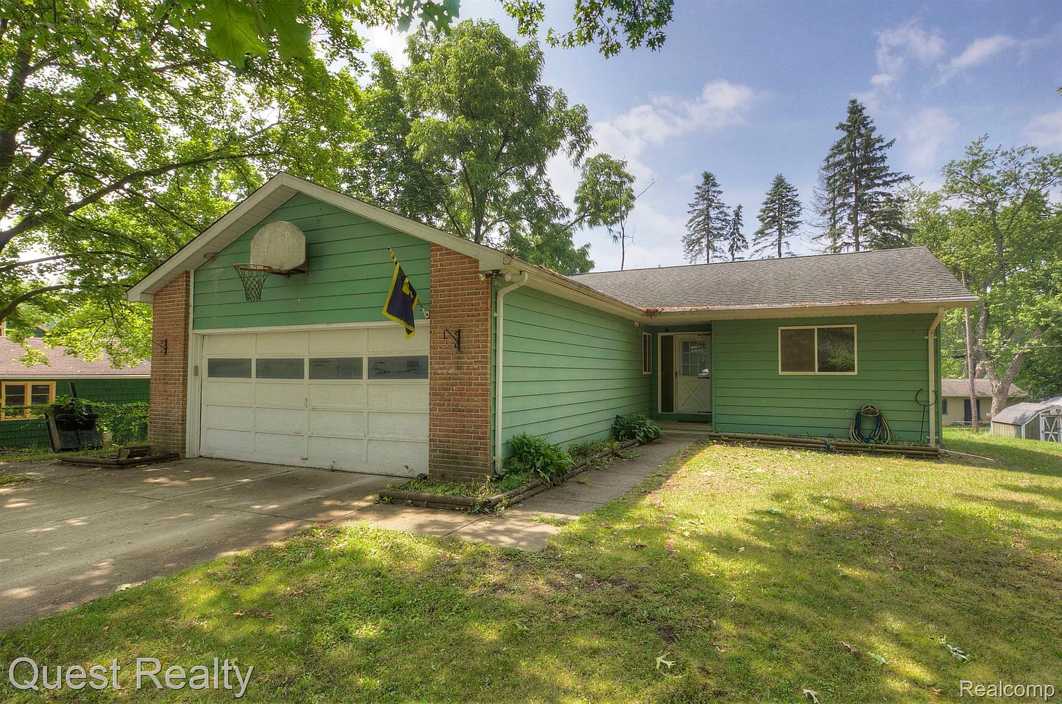 8562 Rushview Dr photo 1