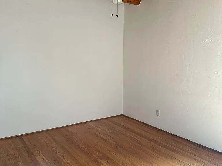 1361 Santa Rosa Dr — Photo 18