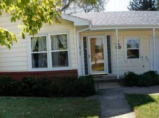 1286 Dayton Dr, Galesburg, IL 61401