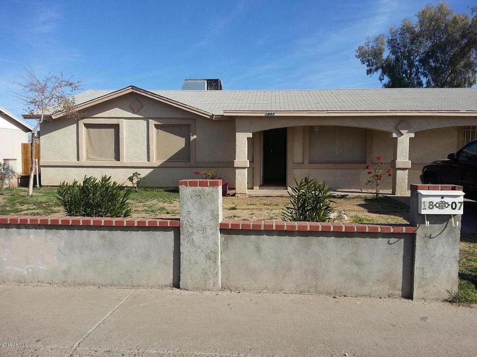 1st image of 1807 N 73rd Dr