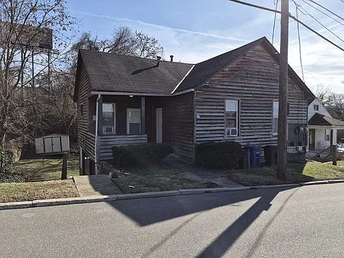 914 Chilton St #B Photo 1