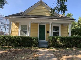 208 E Springer Ave, Guthrie, OK 73044