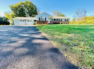 57 Readington Rd, Whitehouse Station, NJ 08889