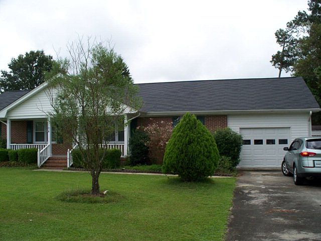 1st image of 104 Shadywood Dr