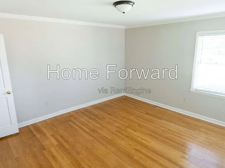517 N 3rd St — Photo 37