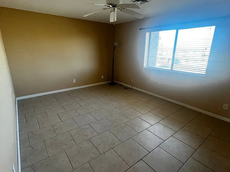 2085 Mesquite Ave — Photo 15