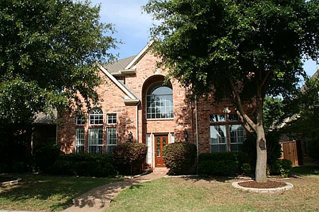 1st image of 917 Cross Plains Dr