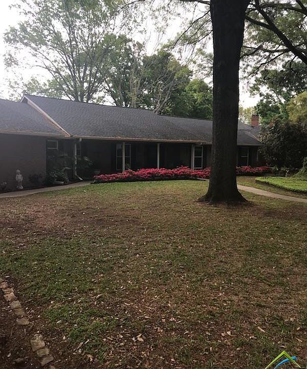 2nd image of 152 Marina Dr