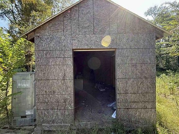 4th image of 109 Tarver Rd