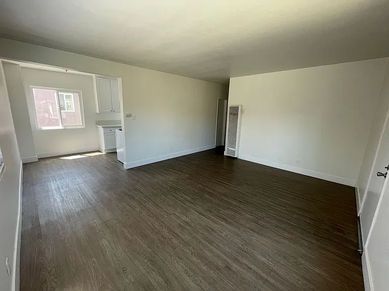 1101 Saint Louis Ave #7 — Photo 5