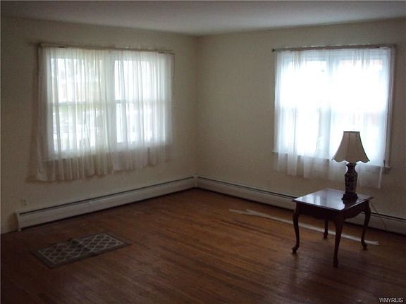 5th image of 4741 Kennison Pkwy
