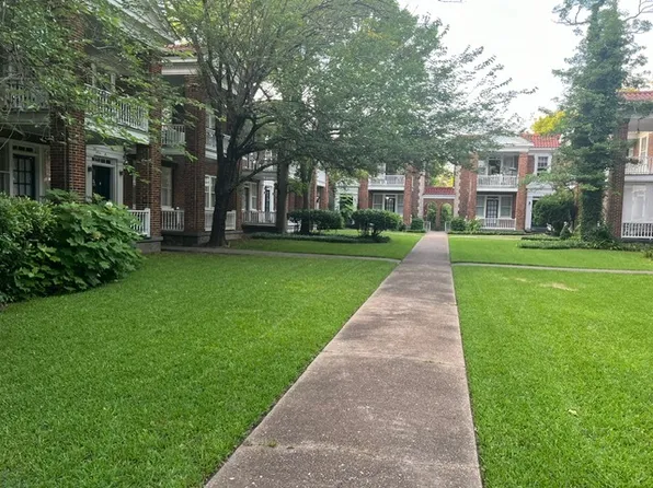 1975 Vineville Avenue