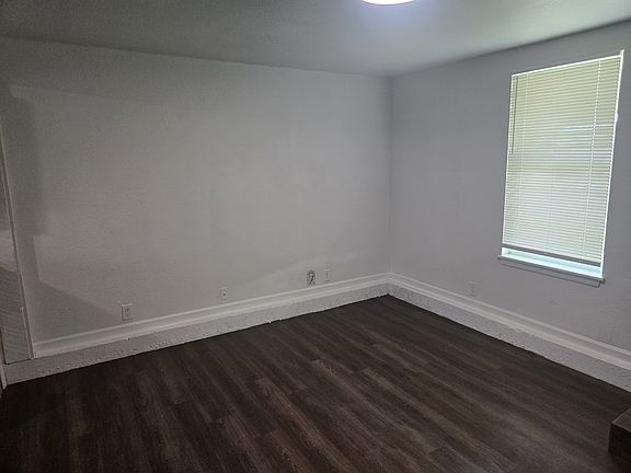 2nd image of 108 W Ash Ave #1/2