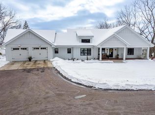 1210 Crawford St, Baraboo, WI 53913