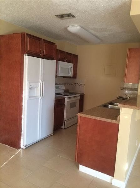 1st image of 4743 NW 6th Ave