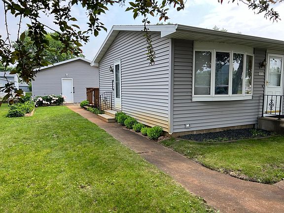 2nd image of 5058 W 8th St