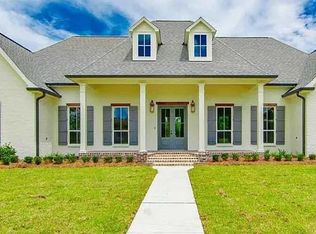 168 Rue Christe, Thibodaux, LA 70301