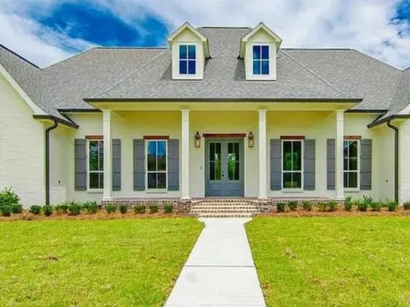 168 Rue Christe, Thibodaux, LA 70301