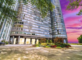 155 N Harbor Dr APT 1708, Chicago, IL 60601