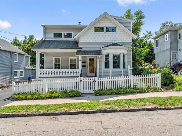 86 Maple St, Dobbs Ferry, NY 10522