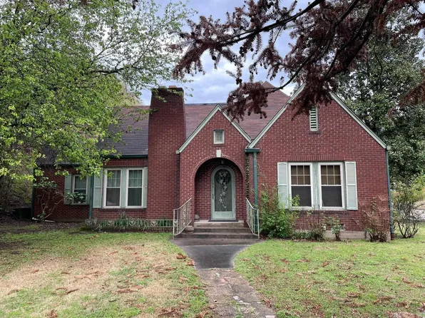 166 Oakland Ave, Helena, AR 72342