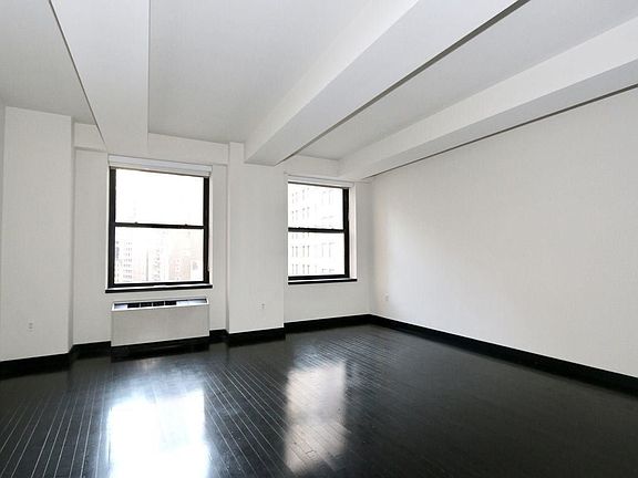 3rd image of 20 Pine St APT 1707
