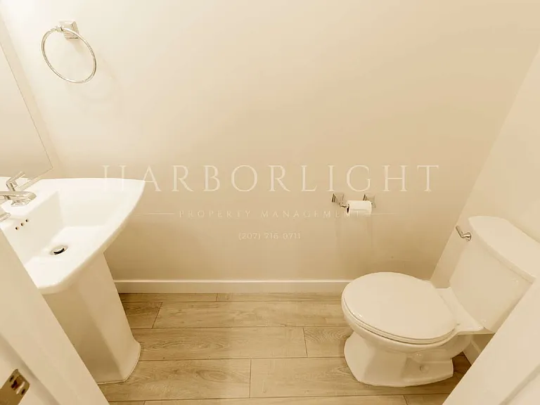 37 Mill Commons Dr #227 — Photo 13