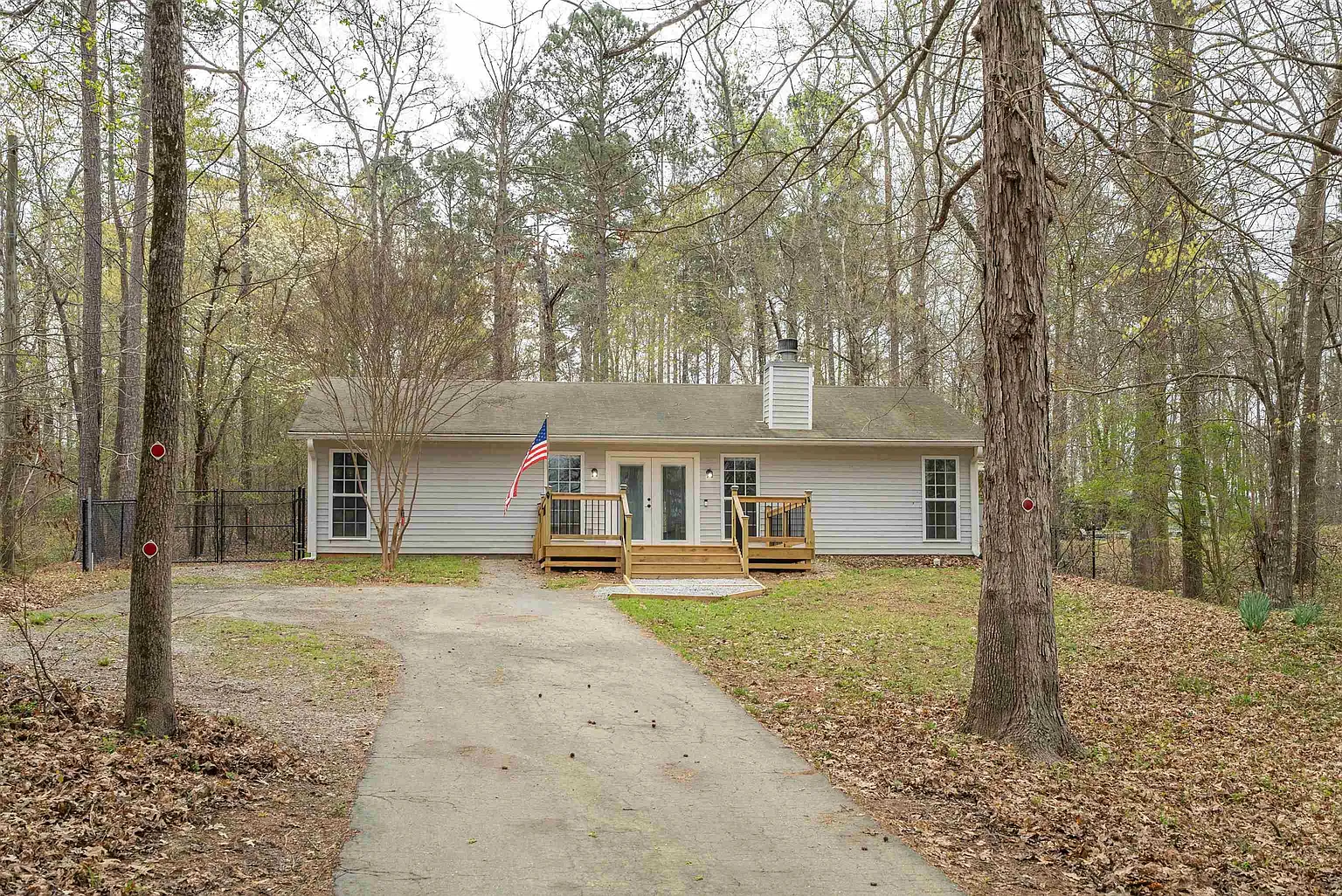 348A Bluegill Rd photo 1