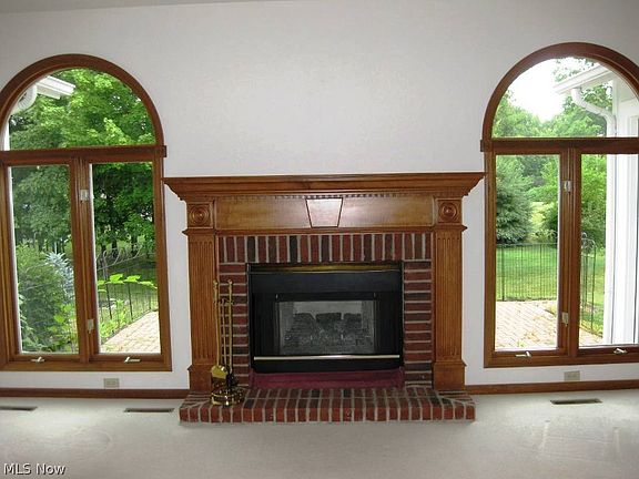 3rd image of 21260 Creekside Dr