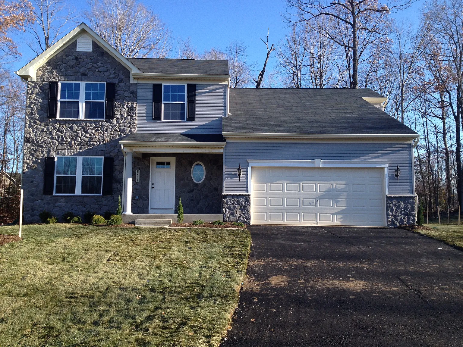 8414 Woodchase Ct photo 1