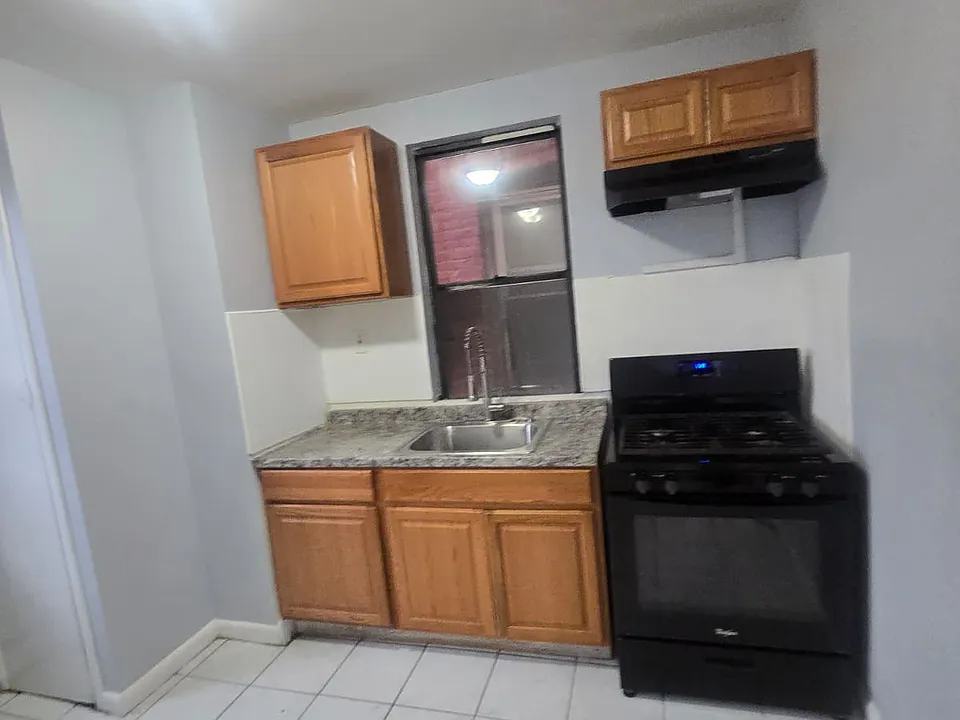 1697 John F Kennedy Blvd #2RR