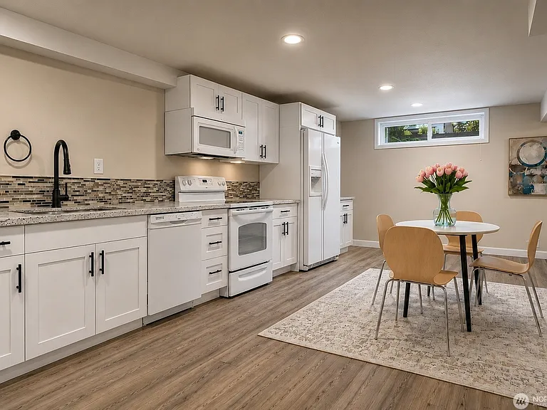 1832 Camas Ave NE — Photo 22