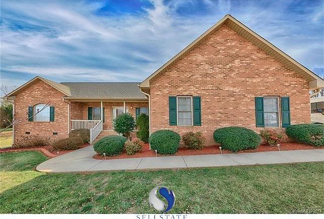 Classic full brick ranch. 108 Stone Creek Dr. Statesville, NC 28625
