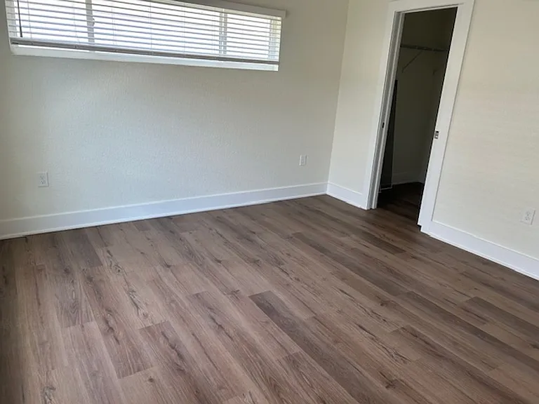2020 14th Ave S #A — Photo 16