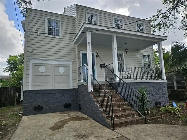 8510 S Claiborne Ave #A — Photo 1