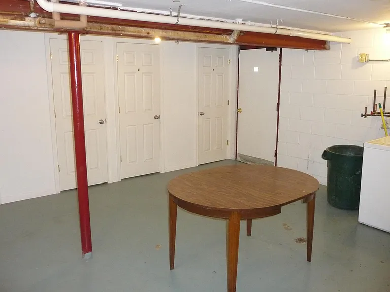 635 N Lake Ave #106 — Photo 9